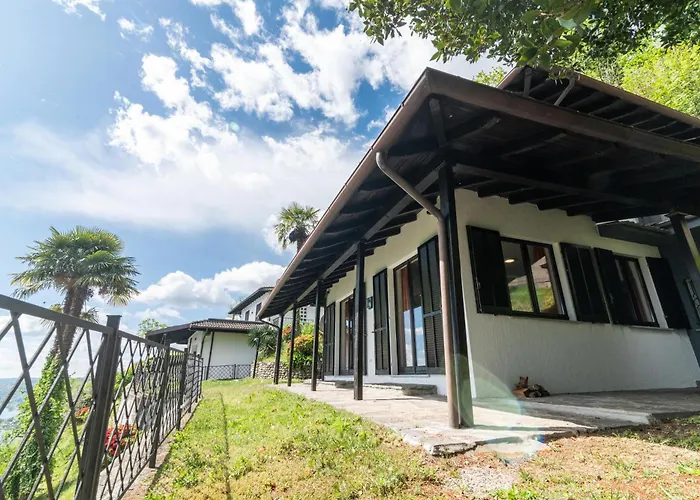 Casa Massino Prázdninový dům Massino Visconti